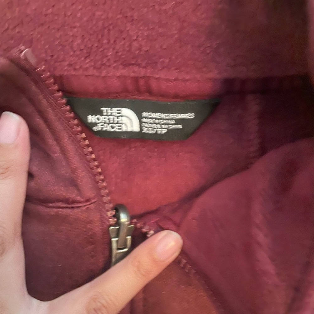 North face jacket - Picture 2 of 6